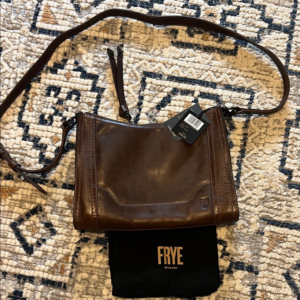 NWT. Frye leather purse